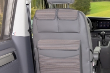 UTILITY avec MULTIBOX Maxi pour les sièges de la cabine conducteur California Beach T6.1 VW, design T6.1 VW « Mixed Dots / Palladium Cuir » - 100 706 816